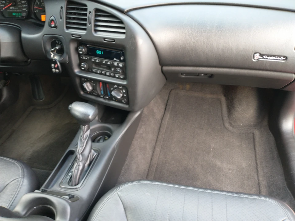2002 Chevrolet Monte Carlo 6th Gen - Image 25 of 31
