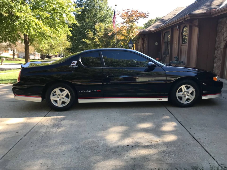 2002 Chevrolet Monte Carlo 6th Gen - Image 8 of 19