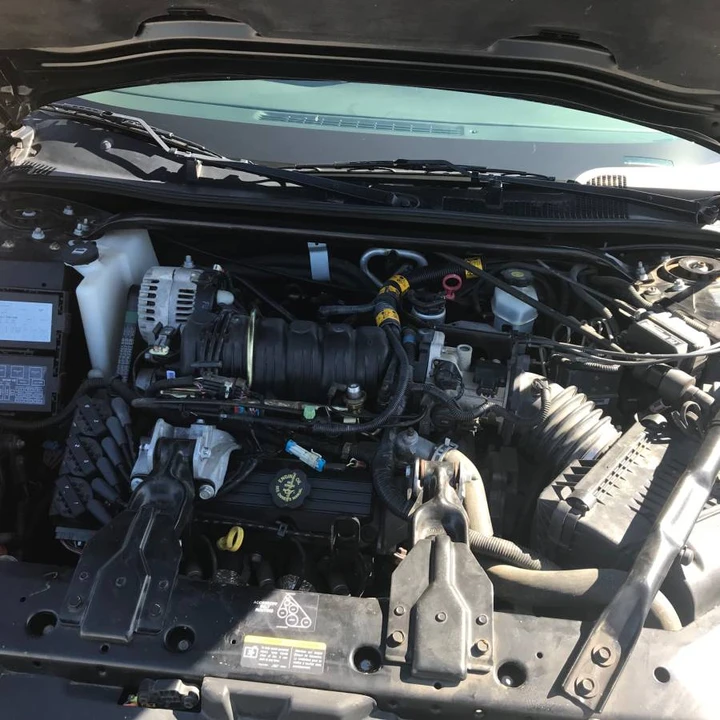2002 Chevrolet Monte Carlo 6th Gen - Image 14 of 19
