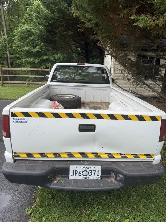 2002 Chevrolet S-10 - Image 5 of 6