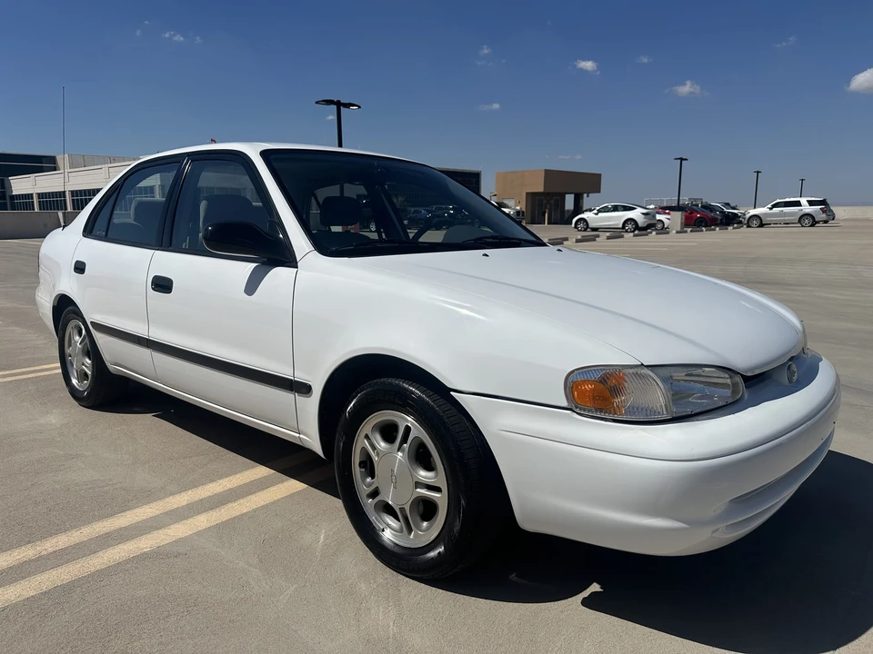2002 Chevrolet - Image 23 of 31