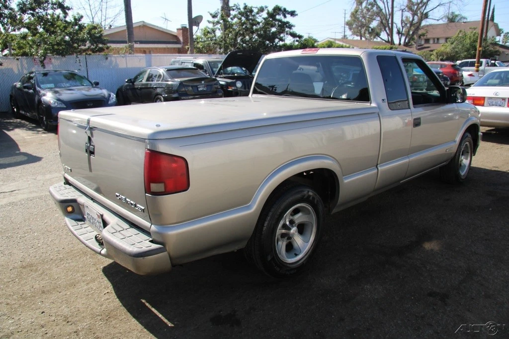 2002 Chevrolet S-10 Blazer 2nd Gen - Image 6 of 21