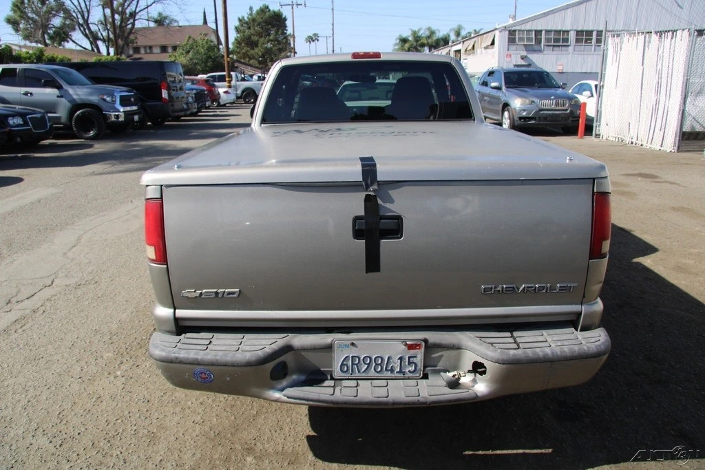 2002 Chevrolet S-10 Blazer 2nd Gen - Image 5 of 21
