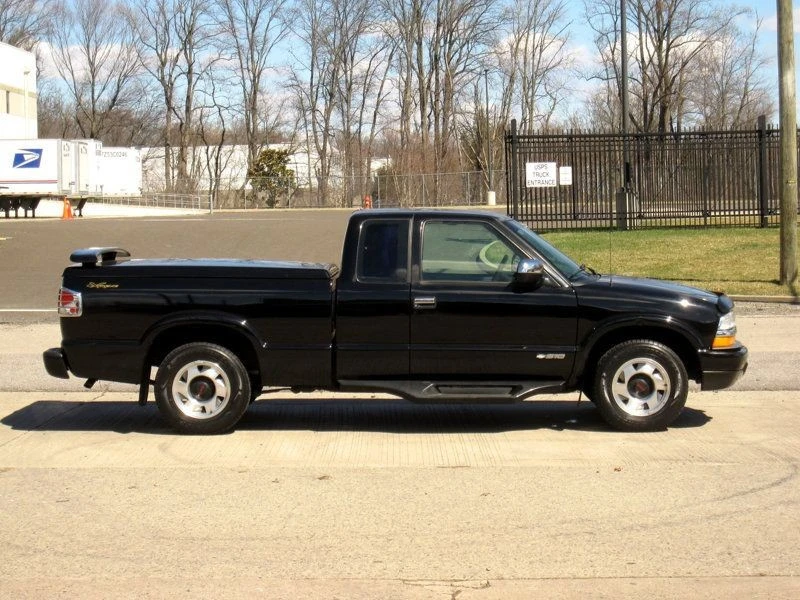 2002 Chevrolet S-10 - Image 6 of 12