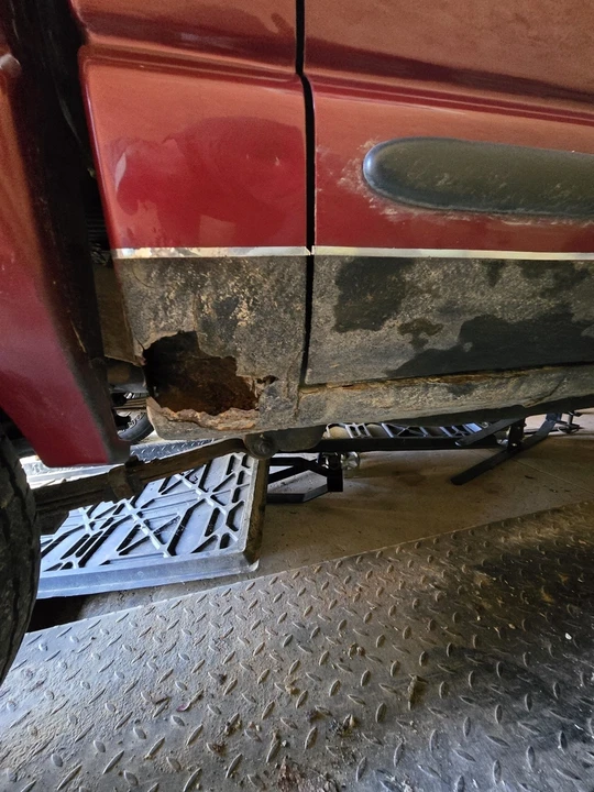 2002 Chevrolet S-10 Blazer 2nd Gen - Image 8 of 21