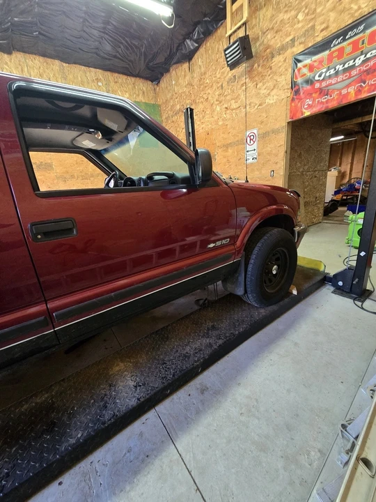 2002 Chevrolet S-10 Blazer 2nd Gen - Image 6 of 21