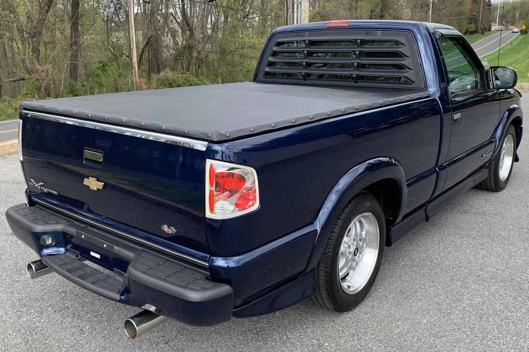 2002 Chevrolet S-10 - Image 4 of 5