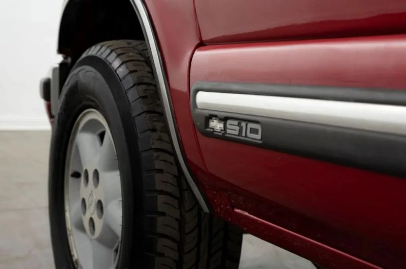 2002 Chevrolet S-10 - Image 6 of 12