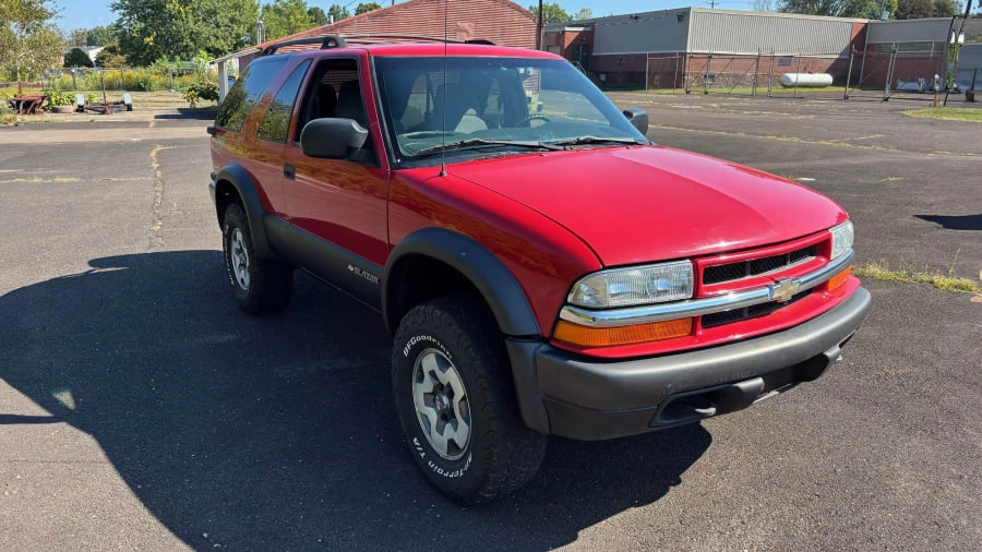 2002 Chevrolet S-10 - Image 4 of 6