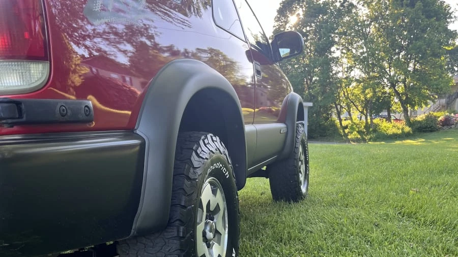 2002 Chevrolet S-10 Blazer 2nd Gen - Image 9 of 30