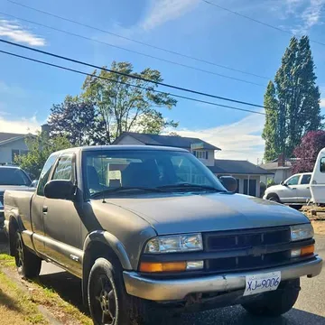 2002 Chevrolet S10 Extended Cab