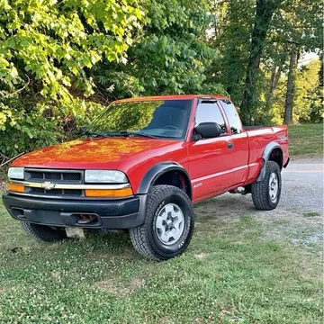2002 Chevrolet S10 Extended Cab ZR2