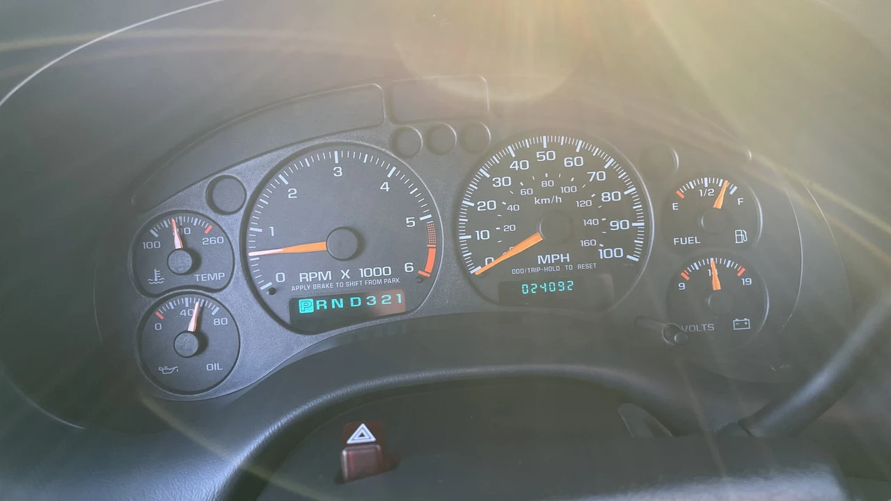 2002 Chevrolet S-10 - Image 6 of 11