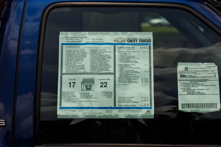 2002 Chevrolet S-10 - Image 30 of 31