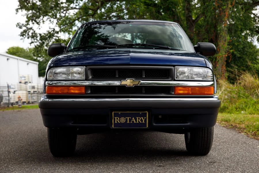 2002 Chevrolet S-10 - Image 4 of 31
