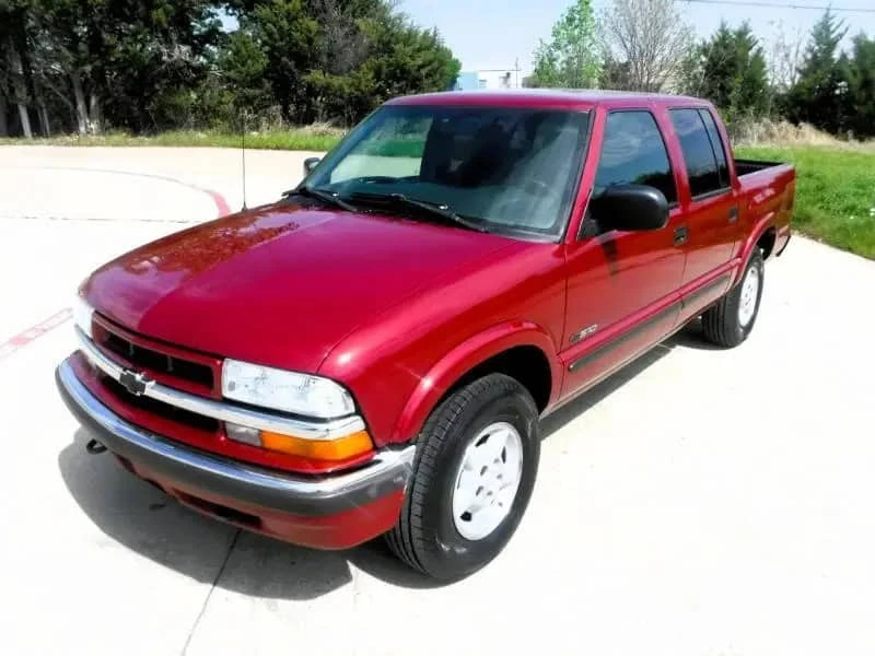 2002 Chevrolet S-10 - Image 7 of 31
