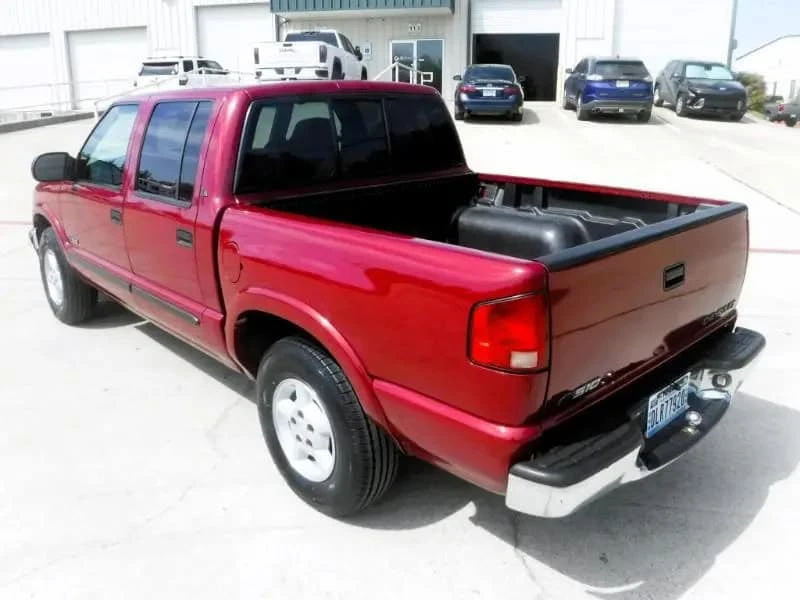 2002 Chevrolet S-10 - Image 18 of 31