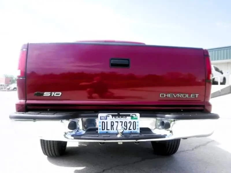 2002 Chevrolet S-10 - Image 19 of 31