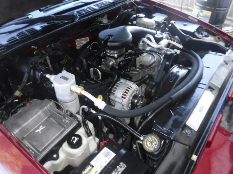 2002 Chevrolet S-10 - Image 15 of 31