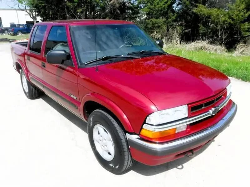 2002 Chevrolet S-10 - Image 21 of 31