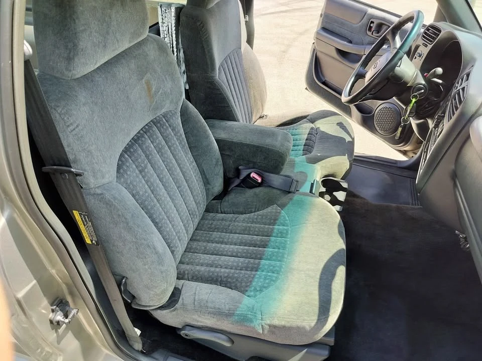 2002 Chevrolet S-10 - Image 15 of 17