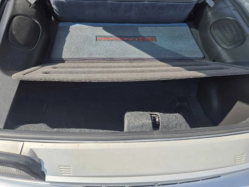2002 Chevrolet SS - Image 12 of 20