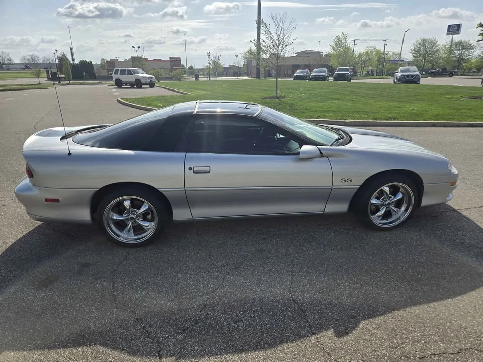 2002 Chevrolet SS - Image 6 of 20