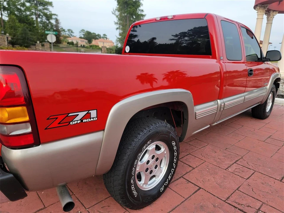 2002 Chevrolet Silverado 1st Gen - Image 10 of 31
