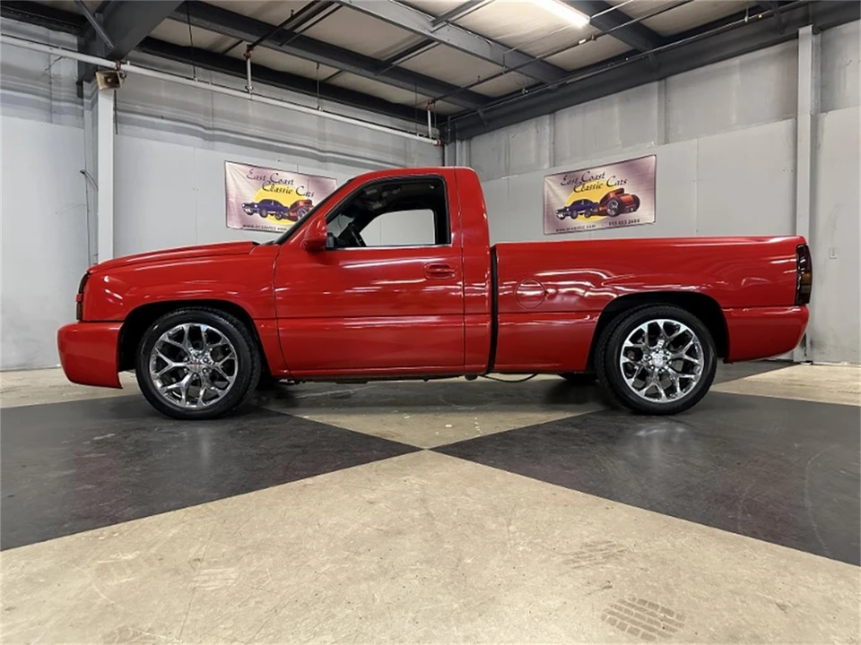 2002 Chevrolet Silverado 1st Gen - Image 2 of 31