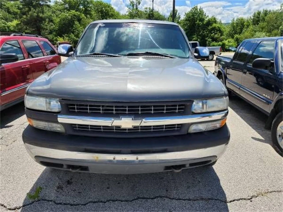 2002 Chevrolet Silverado 1st Gen - Image 10 of 11