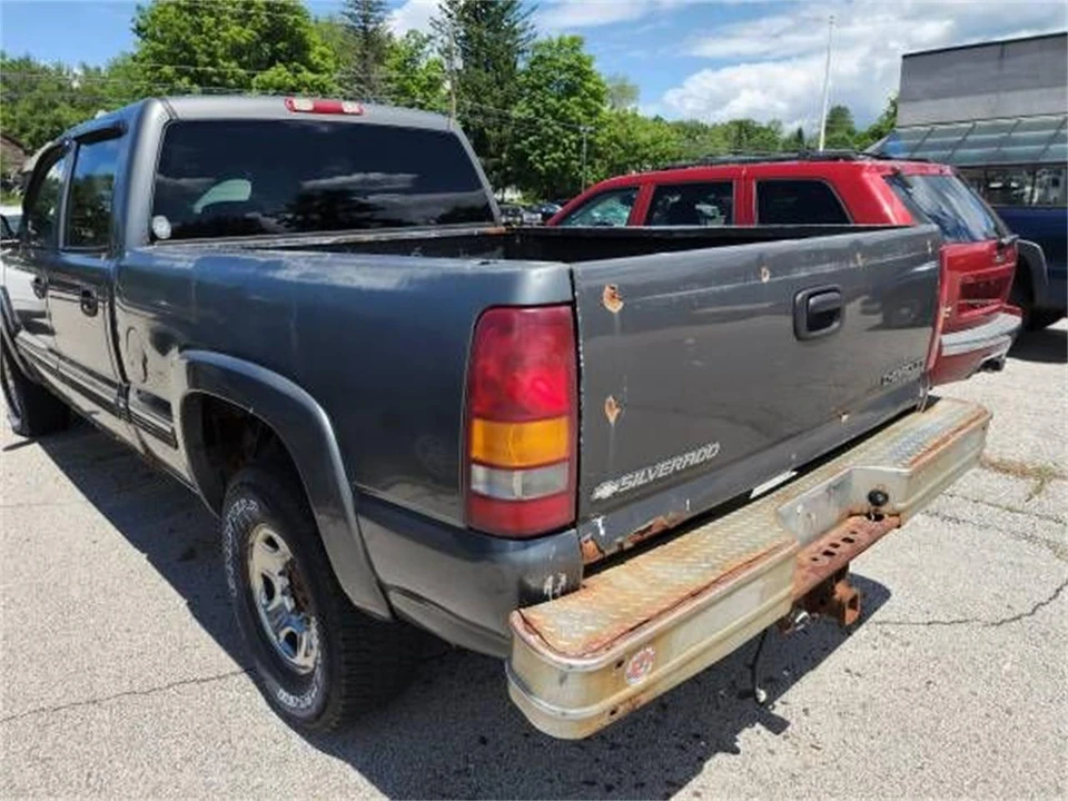 2002 Chevrolet Silverado 1st Gen - Image 8 of 11