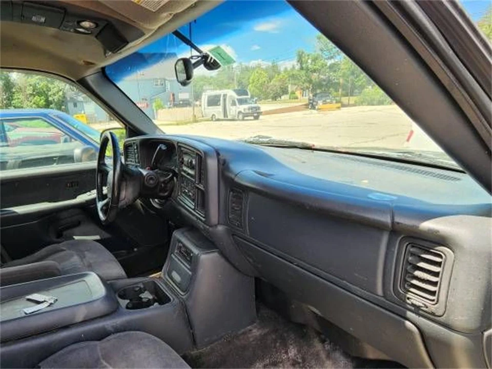 2002 Chevrolet Silverado 1st Gen - Image 4 of 11