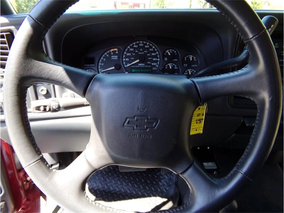 2002 Chevrolet Silverado 1st Gen - Image 18 of 31