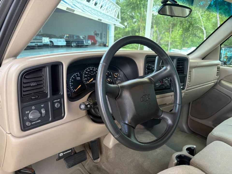 2002 Chevrolet Silverado 1st Gen - Image 24 of 31
