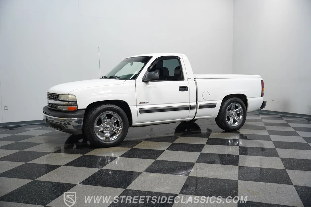 2002 Chevrolet Silverado 1st Gen - Image 6 of 12