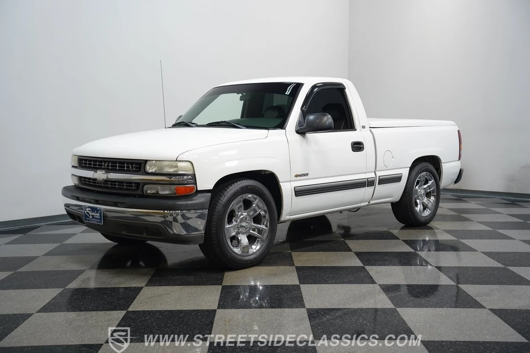 2002 Chevrolet Silverado 1st Gen - Image 5 of 12