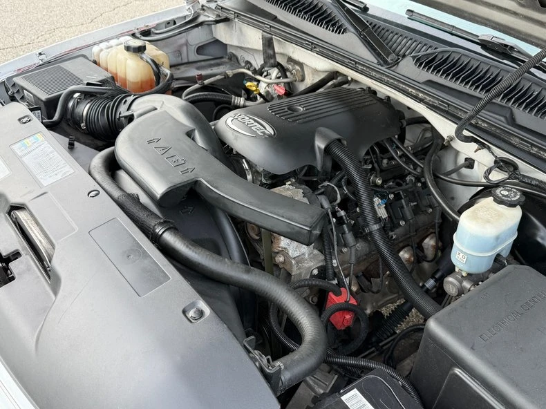 2002 Chevrolet Silverado 1st Gen - Image 18 of 31