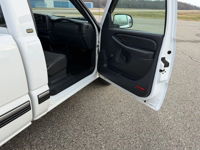 2002 Chevrolet Silverado 1st Gen - Image 21 of 31