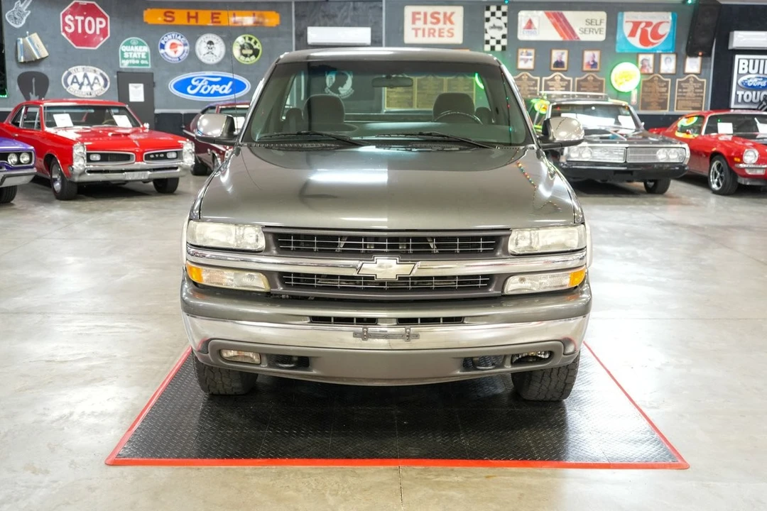 2002 Chevrolet Silverado 1st Gen - Image 9 of 21