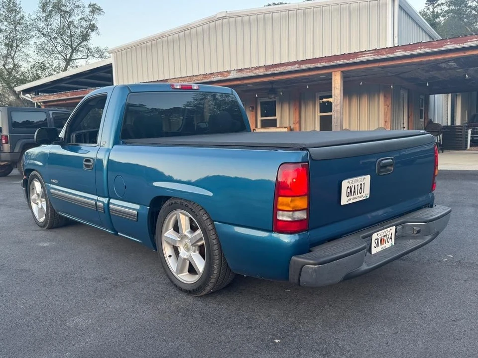 2002 Chevrolet Silverado 1st Gen - Image 2 of 31