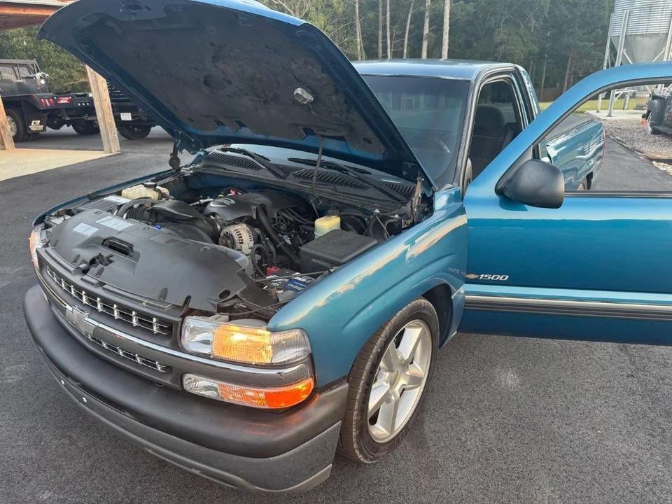 2002 Chevrolet Silverado 1st Gen - Image 6 of 21