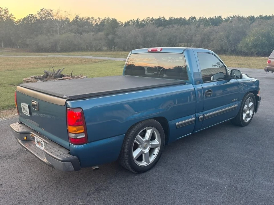 2002 Chevrolet Silverado 1st Gen - Image 18 of 21