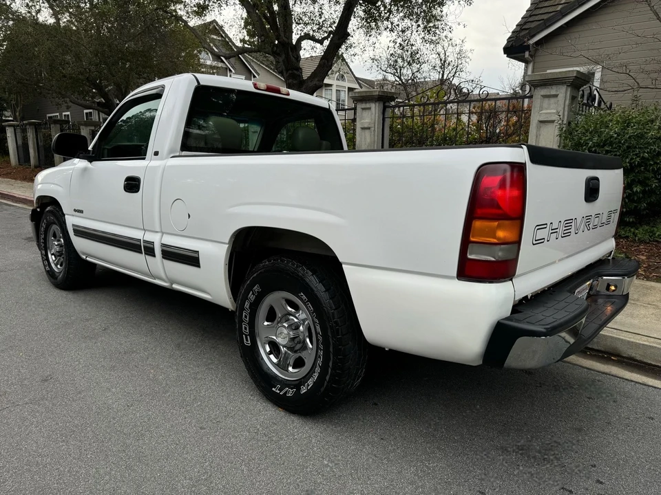 2002 Chevrolet Silverado 2nd Gen - Image 3 of 8
