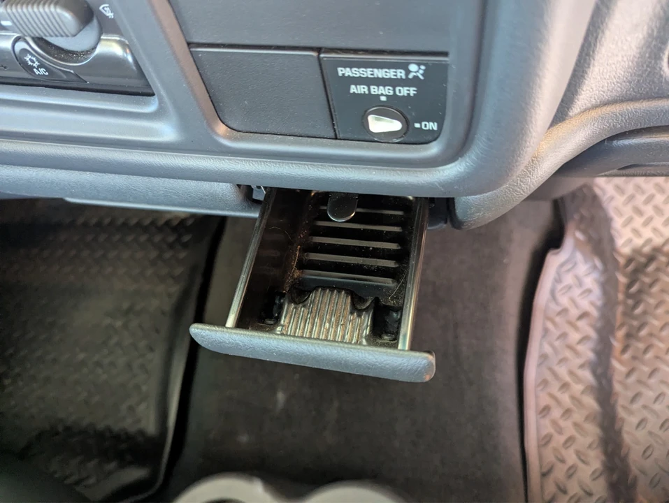 2002 Chevrolet Silverado 1st Gen - Image 11 of 21