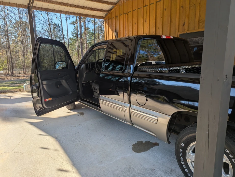 2002 Chevrolet Silverado 1st Gen - Image 3 of 21