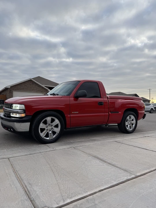 2002 Chevrolet Silverado 1st Gen - Image 2 of 16