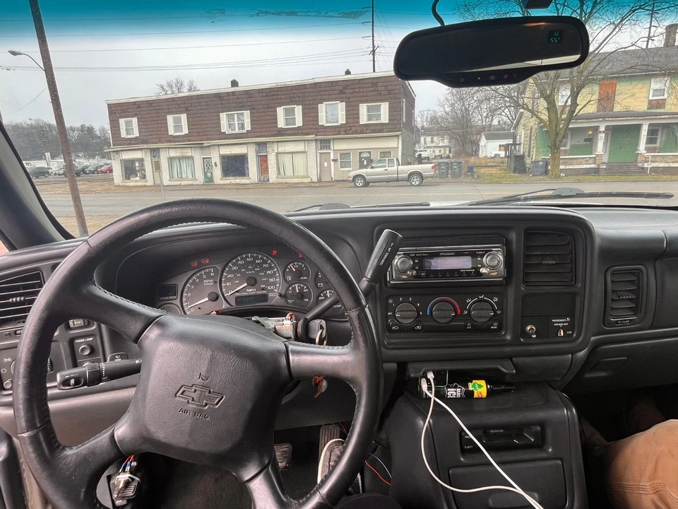 2002 Chevrolet Silverado 1st Gen - Image 9 of 15