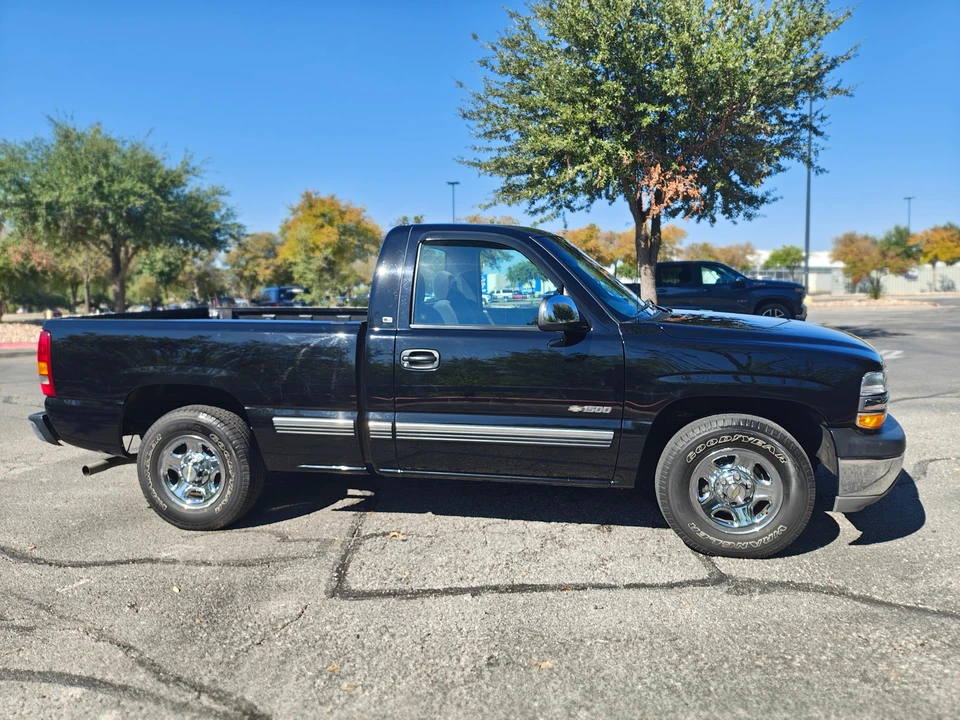 2002 Chevrolet Silverado 1st Gen - Image 15 of 31