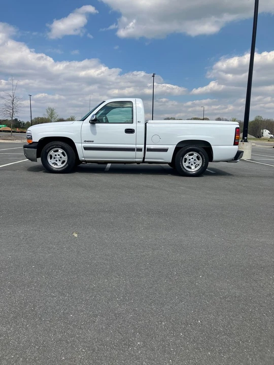 2002 Chevrolet Silverado 1st Gen - Image 4 of 18