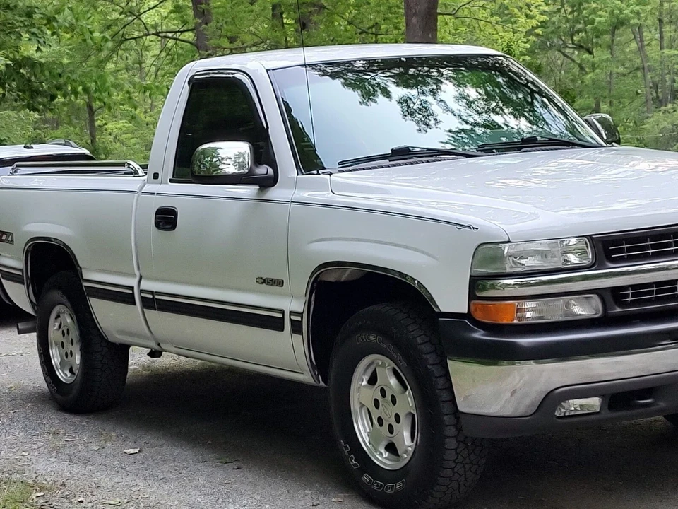 2002 Chevrolet Silverado 1st Gen - Image 3 of 21